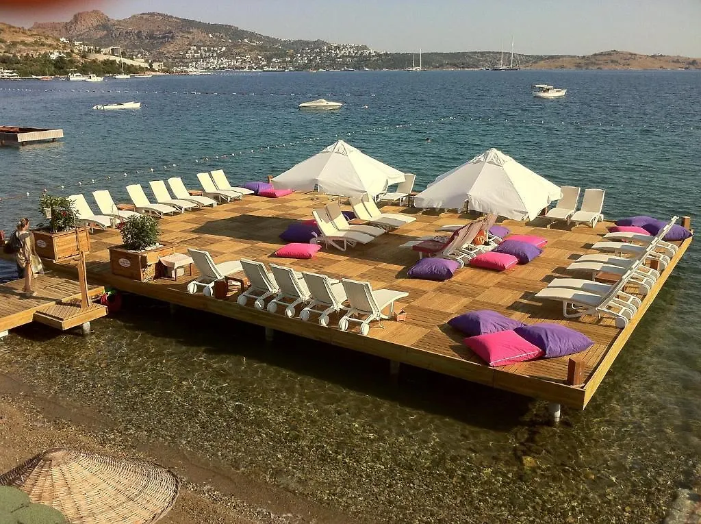 Mandalya Hotel Göltürkbükü